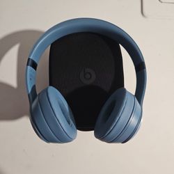 Beats Solo 4