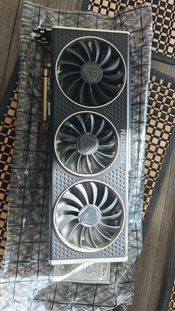 XFX Radeon RX 6950 XT 24GB GPU
