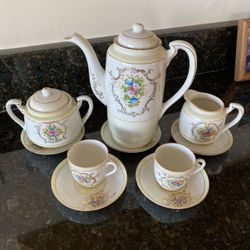 Antique Tee Set 50’s