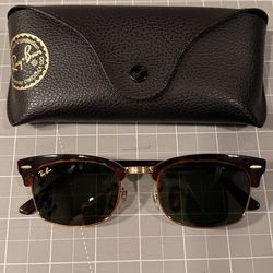 Ray-Ban Clubmaster Square
