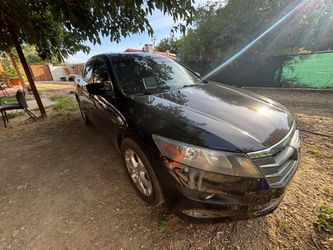 10Honda Accord Cross Tour