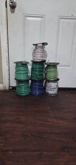 Wire #10 awg strnded thhn   all rolls for 500 dlls
