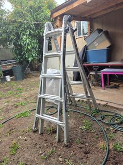 MULTI POSITION LADDER