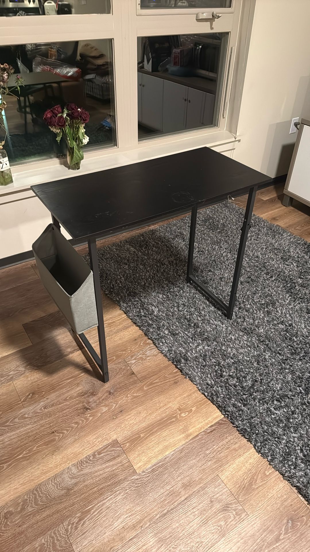 Desk/Table
