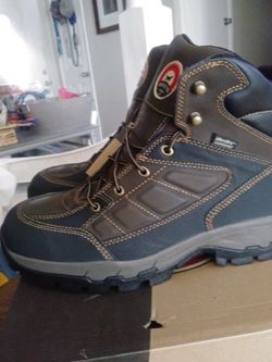 New red wing's with box