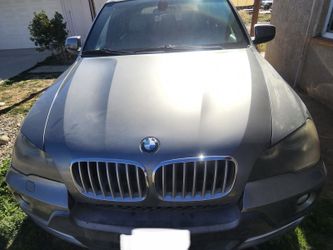 2007-2013 Grey Bmw X5 For Parts