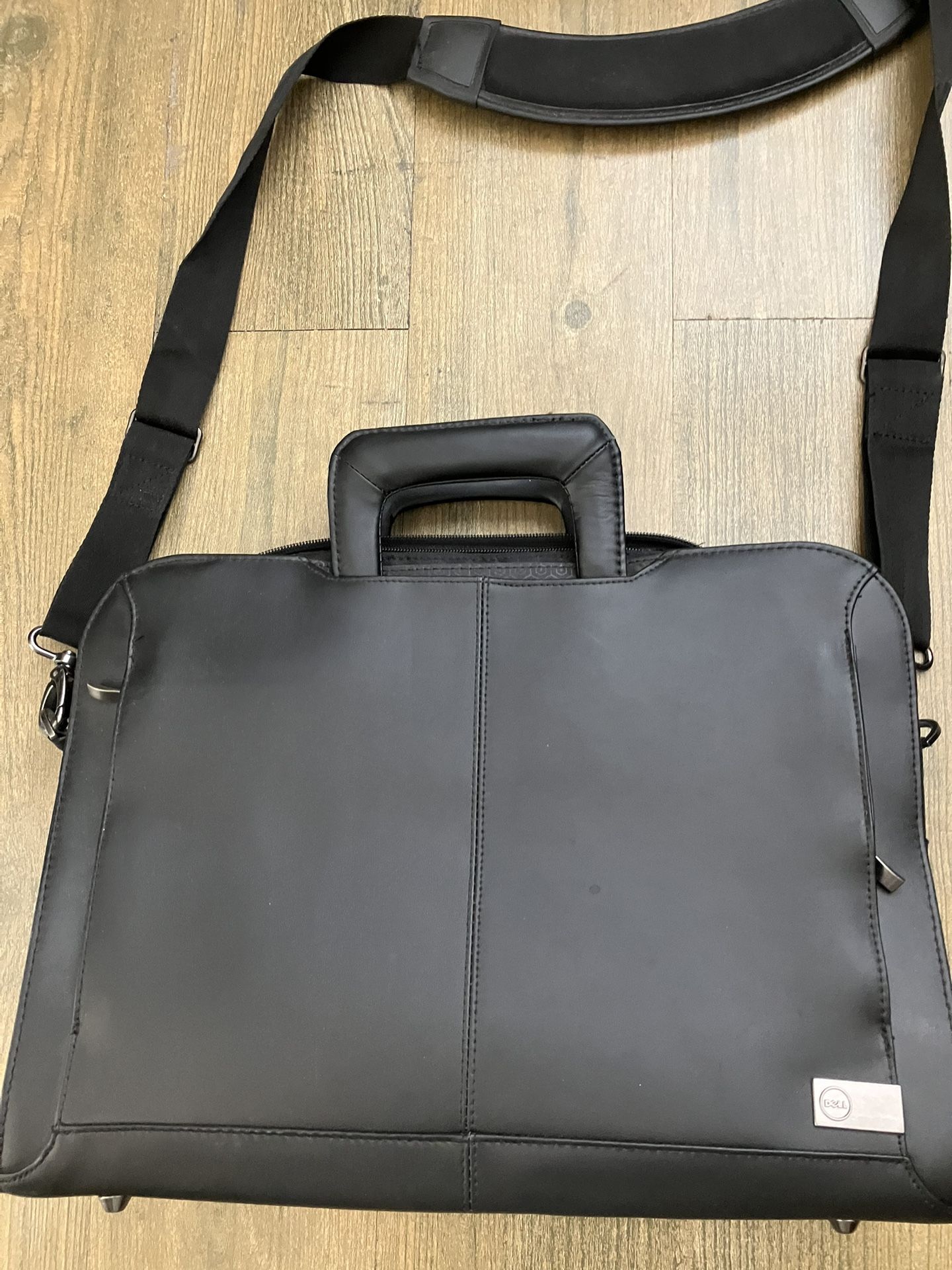 Dell 14-16 Color Briefcase - Cc3624 Laptop Bag
