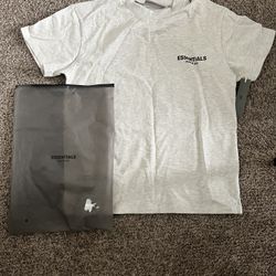 Essentials Crème Shirt 