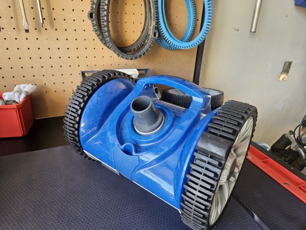 Pentair Rebel Pool Cleaner