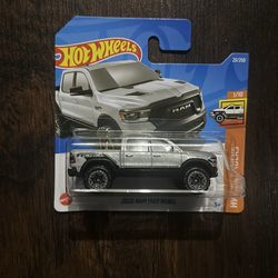 Hot wheels 2020 Ram 1500 rebel