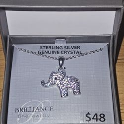 STERLING SILVER NECKLACE 