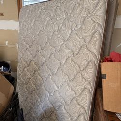Full Mattress And Box Spring 