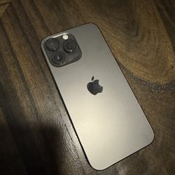 iPhone 14 Pro Max Like new 