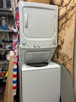 Stackable Washer and Dryer GREAT CONDITION