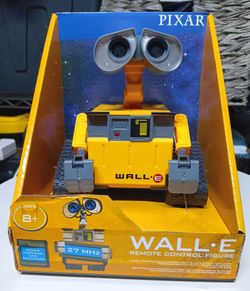 Wall-E  R/C  Remote Control Robot