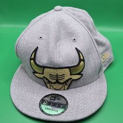 New Era 9Fifty Snapback Cap Chicago Bulls heather grey gold