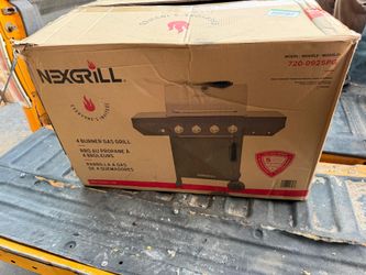Nexgrill 4-burner propane gas grill (model (contact info removed)PG)