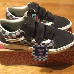 VANS  Shoes  Size 9
