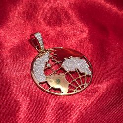 10k Yellow Gold Diamond Round Globe Planet Earth World Pendant 5/8 ctw 