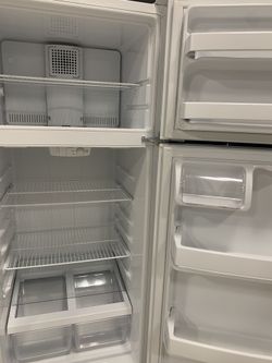 Refrigerator Nuevo