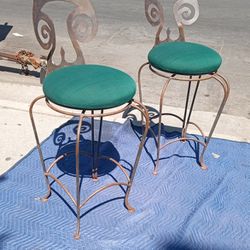 Lovely Bar Stools Clean Good Condition Located In Canoga Park 