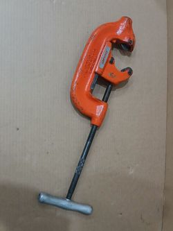 Ridgid 4-S 2 1/2" to 4" pipe cutter