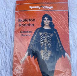 Women’s poncho costume
