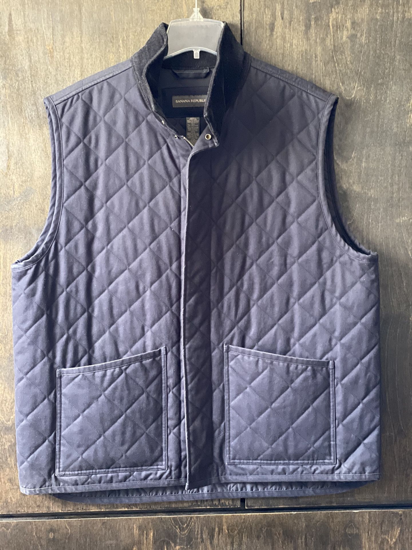 Men’s Banana Republic Vest XL
