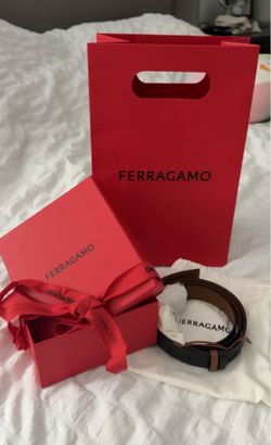 Brand New Salvatore Ferragamo Reversible Belt Black/Cognac Hammered Gancini