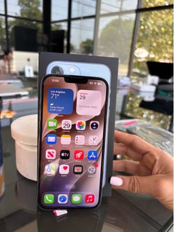 iPhone 13 Pro Max 1TB Unlocked to any carrier! 90 Day warranty! We offer financing