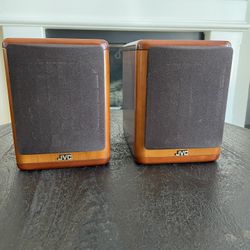 JVC Bookshelf Speakers 