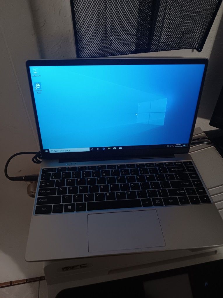 Laptop for Sale Perfect For High School or College
