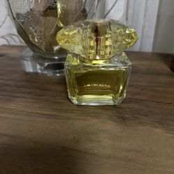 Versace Yellow Bright 