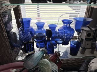 Cobolt blue crystal collection prices vary vintage collectibles