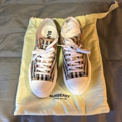 Burberry Shoes