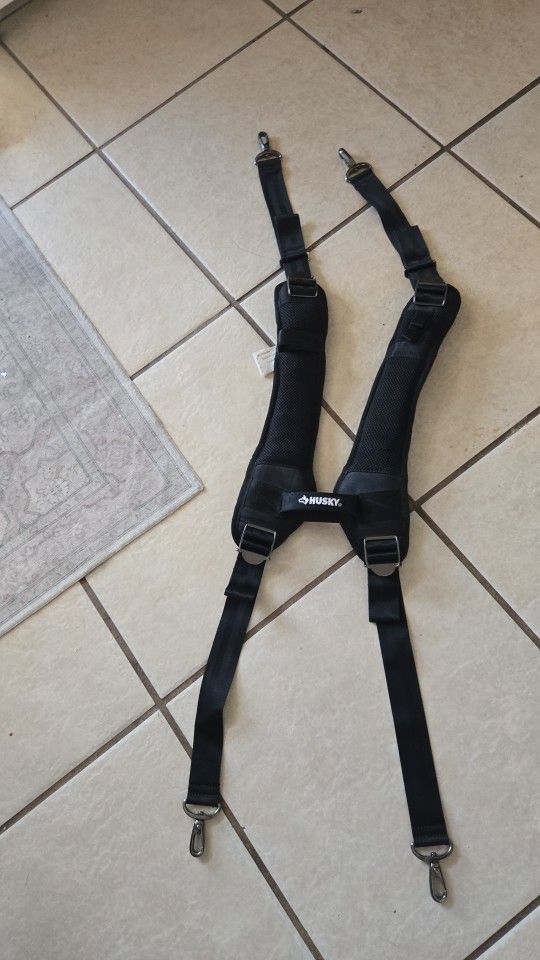 Husky Suspender 