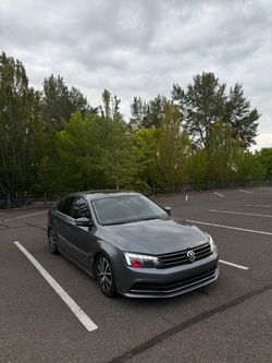 Volkswagen Jetta Sedan