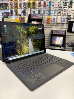 Surface Pro 7 w/ keyboard and case