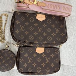 LOUIS VUITTON Multi Pochette 