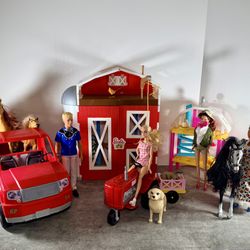 Barbie Farmhouse And Accessories 