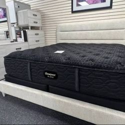 Bedroom Set for Sale Available in King and Queen