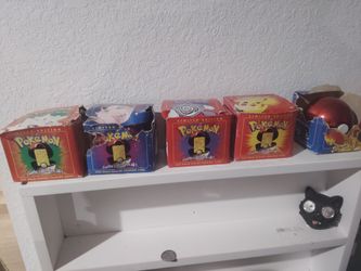 POKEMON BALLS,