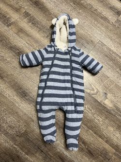 Baby Gap Bunting 3-6 Month