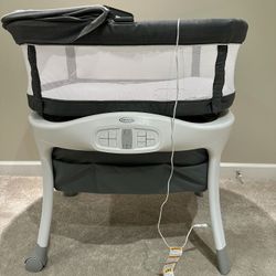 Graco Sense2Snooze smart bassinet (like snoo)