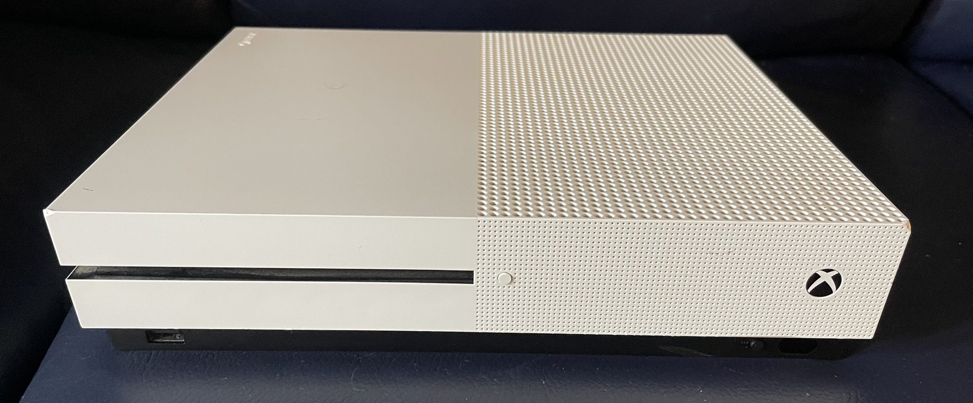Xbox One S Console For Parts/Repairs