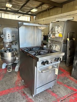 Four burners stove