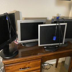 4 ViewSonic Monitors