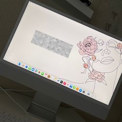 Silver iMac 24" 