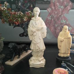 Porcelain Oriental Figurine