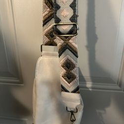 Women’s crossbody purse 